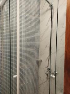 Ένα μπάνιο στο Boutique Rawson