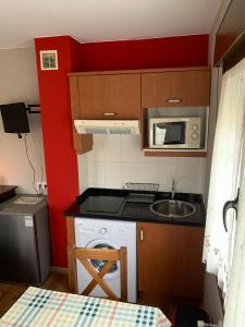 A kitchen or kitchenette at El Molin de Eloy