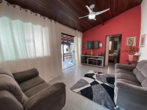 Fotografie z fotogalerie ubytování Casa completa com Piscina e Área de Churrasco v destinaci Ubatuba + 13 fotografií