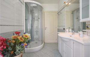 A bathroom at Villa Cristina