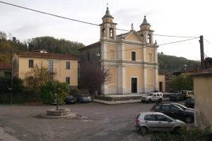The building in which the holiday home is located