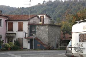 The building in which the holiday home is located