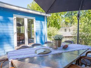 Κήπος έξω από το Beachfront Stay for Groups