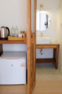 Cuisine ou kitchenette dans l'établissement Sea Escapes Resort