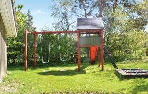 Ο χώρος παιχνιδιού για παιδιά στο Holiday Home Grønsalsager