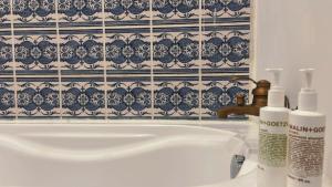 Bagno di Chill Roof Hotel
