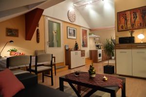 Posedenie v ubytovaní Sopron Eszter Apartman