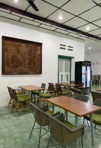 Galeriebild der Unterkunft Binumar Guest House in Pekalongan