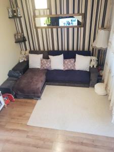 Χώρος καθιστικού στο Apartamentul Iulia Oradea
