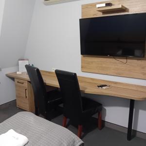 Afbeelding uit fotogalerij van Villa Jaśmin in Zielona Góra