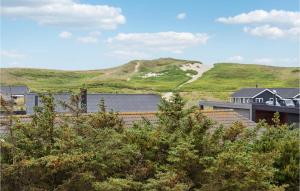 Příroda nedaleko prázdninového domu + 14 fotografií