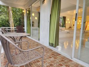 Gallery image of Rimkao Valley Resort in Suan Phung