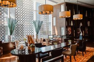 曼谷阿索克希尔顿酒店 - Hilton Bangkok Grande Asoke的休息区