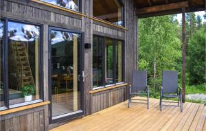 Balkón nebo terasa v ubytování Cozy Home In Treungen With Wifi