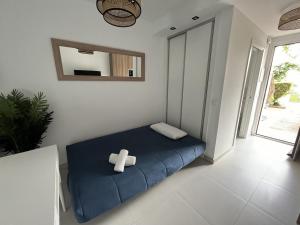 Posteľ alebo postele v izbe v ubytovaní Estepona - Playa - Estudio con terrazas cerca del mar Pa6
