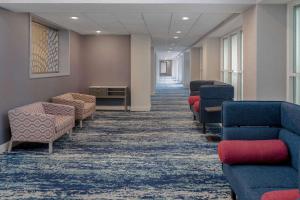 Χώρος καθιστικού στο DoubleTree Suites by Hilton Mount Laurel