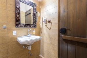 Afbeelding uit fotogalerij van Oreiades Guesthouse in Parthenón