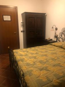 Posteľ alebo postele v izbe v ubytovaní Hotel Bucaneve