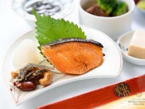 酒店内部或周边提供的食物