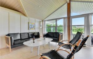 Posezení v ubytování Holiday Home Ellemose Sydals