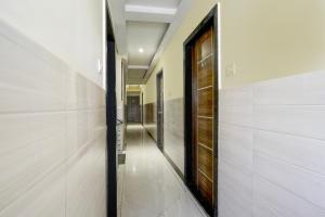 Fotografie z fotogalerie ubytování Super Hotel O Chhatrapati Nagar v destinaci Širdi