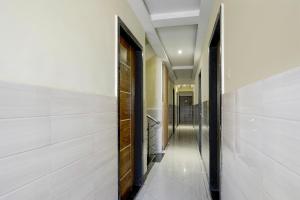 Fotografie z fotogalerie ubytování Super Hotel O Chhatrapati Nagar v destinaci Širdi