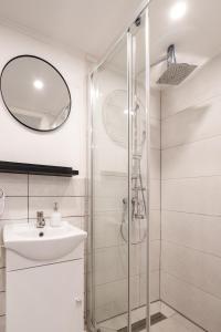 S13- Boutique Apartments, Best Location, by BQA 1073 Budapest, Síp utca 13.  ground floor 8, 1073 kép - 2