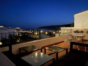 Balkón alebo terasa v ubytovaní Attic in Cadaques , With Parking