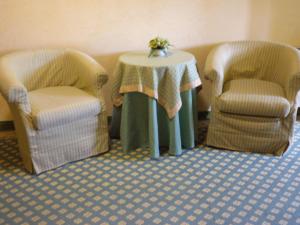 Posezení v ubytování Hotel Valdarno