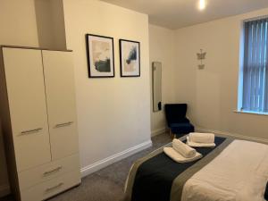 Imagen de la galería de Southgate Apartment, Halifax, en Elland