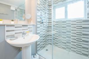 Phòng tắm tại Longmoor +29 ảnh