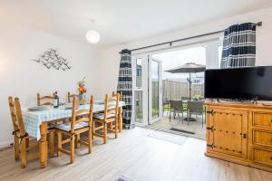 Μια τηλεόραση ή/και κέντρο ψυχαγωγίας στο Ty Cuddfan