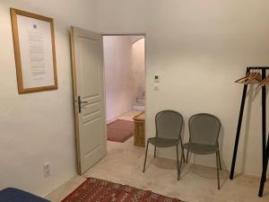 Fotografie z fotogalerie ubytování Authentiek huis op 5 km van Uzes met prachtig uitzicht en terras met jacuzzi v destinaci Serviers-et-Labaume + 34 fotografií