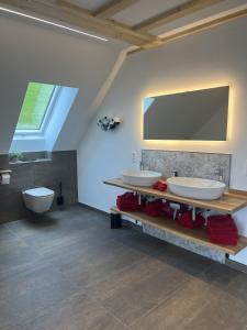 Ένα μπάνιο στο Ferienhaus am Kapellenhof