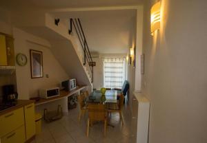 Kuchyň nebo kuchyňský kout v ubytování Apartments Daju