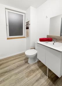 Ένα μπάνιο στο Studio Cosy au coeur de Boulogne