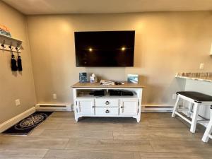 オガンキットにあるUpdated Ocean Towers Condo in Ogunquitのギャラリーの写真