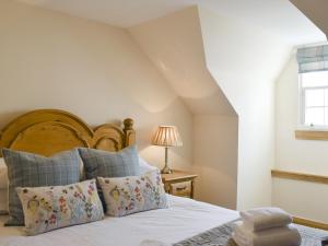 Gallery image of Deuchars Cottage in Kenmore +7 photos