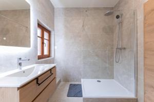 Koupelna v ubytování Zellenberg - Gîte d'Aksel + 15 fotografií