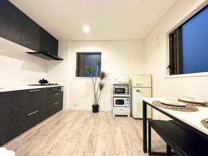 Dapur atau dapur kecil di HSH渋谷Hotel 电车三分钟可以到达新宿 幡ヶ谷 巴士直达涉谷 全新装修独栋小楼