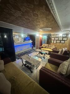 A seating area at Amore Hotel Istanbul