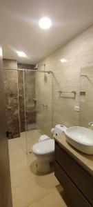 Koupelna v ubytování Bonito Apartamento Amoblado en la Mejor Zona