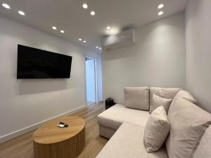 Televisyen dan/atau pusat hiburan di BlueMotion - CruiseNest Complex