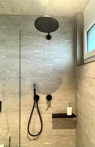Bilik mandi di Studio 111 - Blue