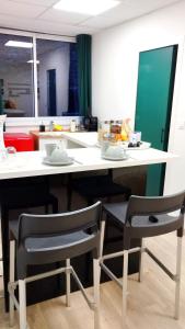 Gallery image of Studio Chambre double RDC in Chazelles-sur-Lyon