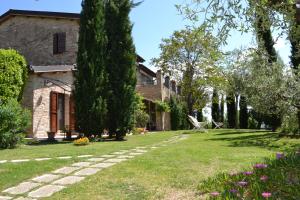 A garden outside Agriturismo Fiorano