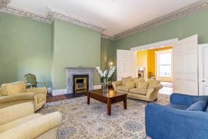 Χώρος καθιστικού στο Munster Apartment , 7 Henrietta Street, Dublin City Centre