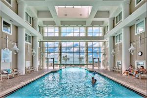 Πισίνα στο ή κοντά στο Majestic Sun 601B