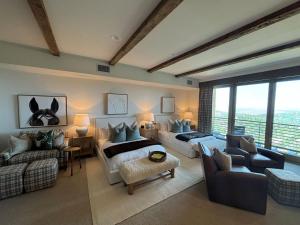 Posezení v ubytování Stein Eriksen Residences