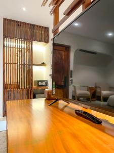Posezení v ubytování La Grotta Hotel - Phu Quoc Emerald Bay